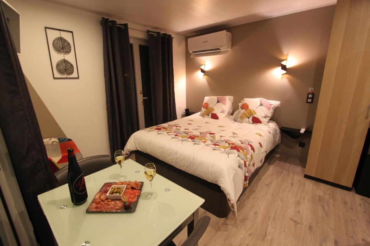 La chambre des Onglous Marseillan  Extérieur photo